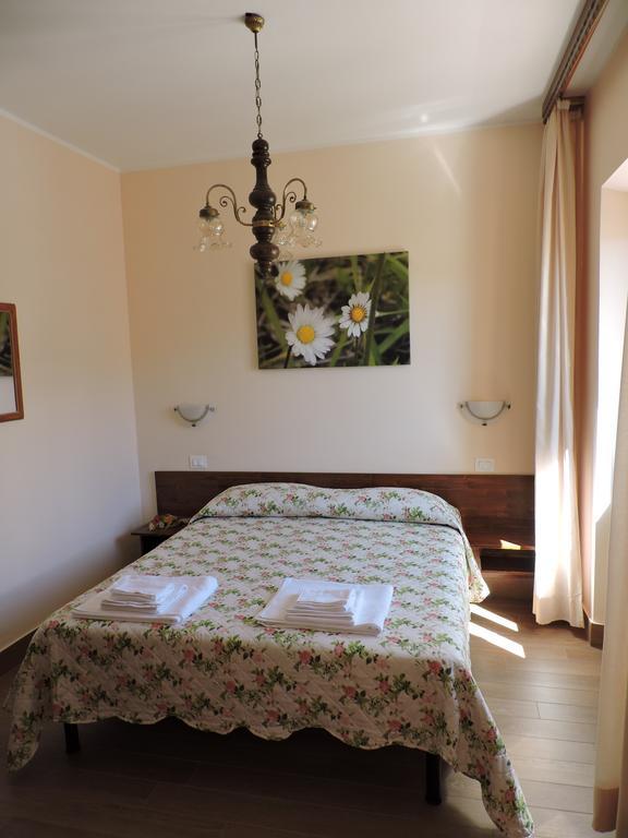 קסטלוצ'יו Villa Tardioli מראה חיצוני תמונה