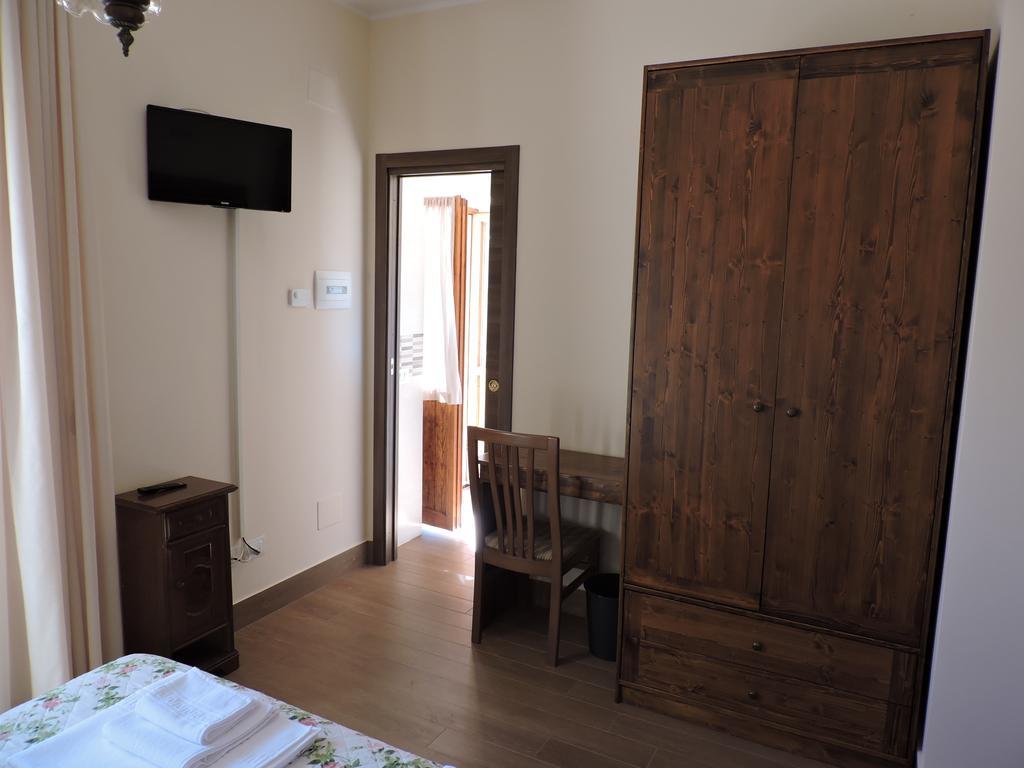 קסטלוצ'יו Villa Tardioli מראה חיצוני תמונה